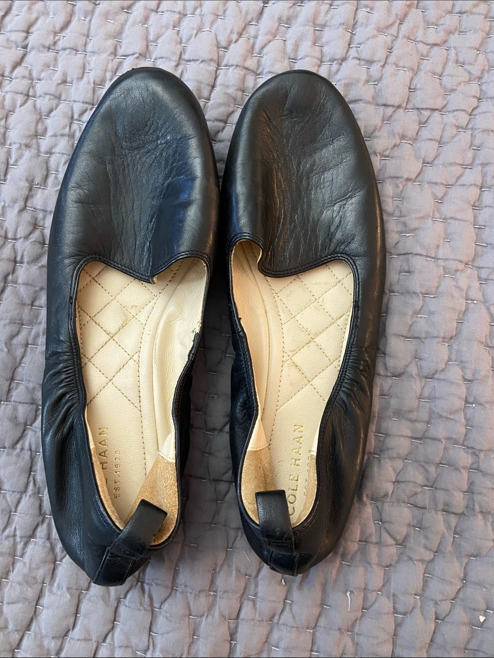 Zero grand Cole Haan Black Leather Slip-On Ballet Flats with Quilted Insole